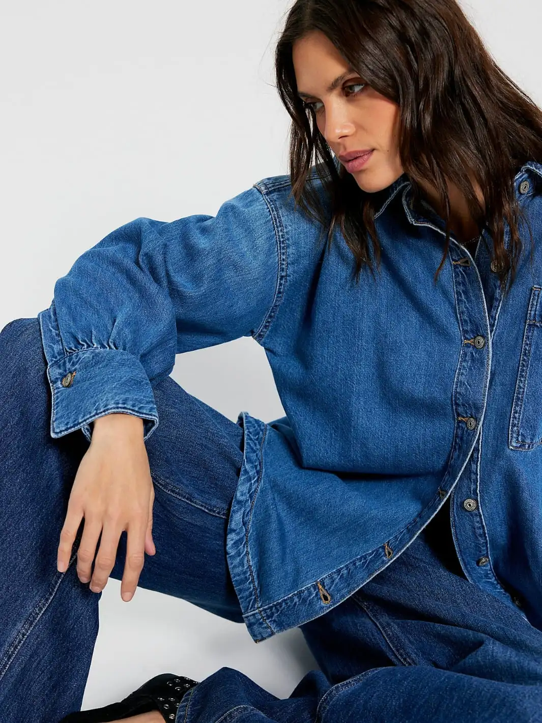 Ashley Denim Shirt - Medium Wash - Image 4