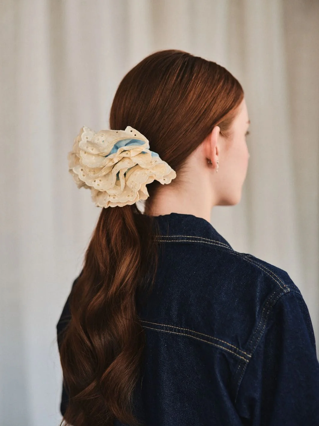Azalea - Oversized Linen Pom On Comb - Light Blue - Image 2
