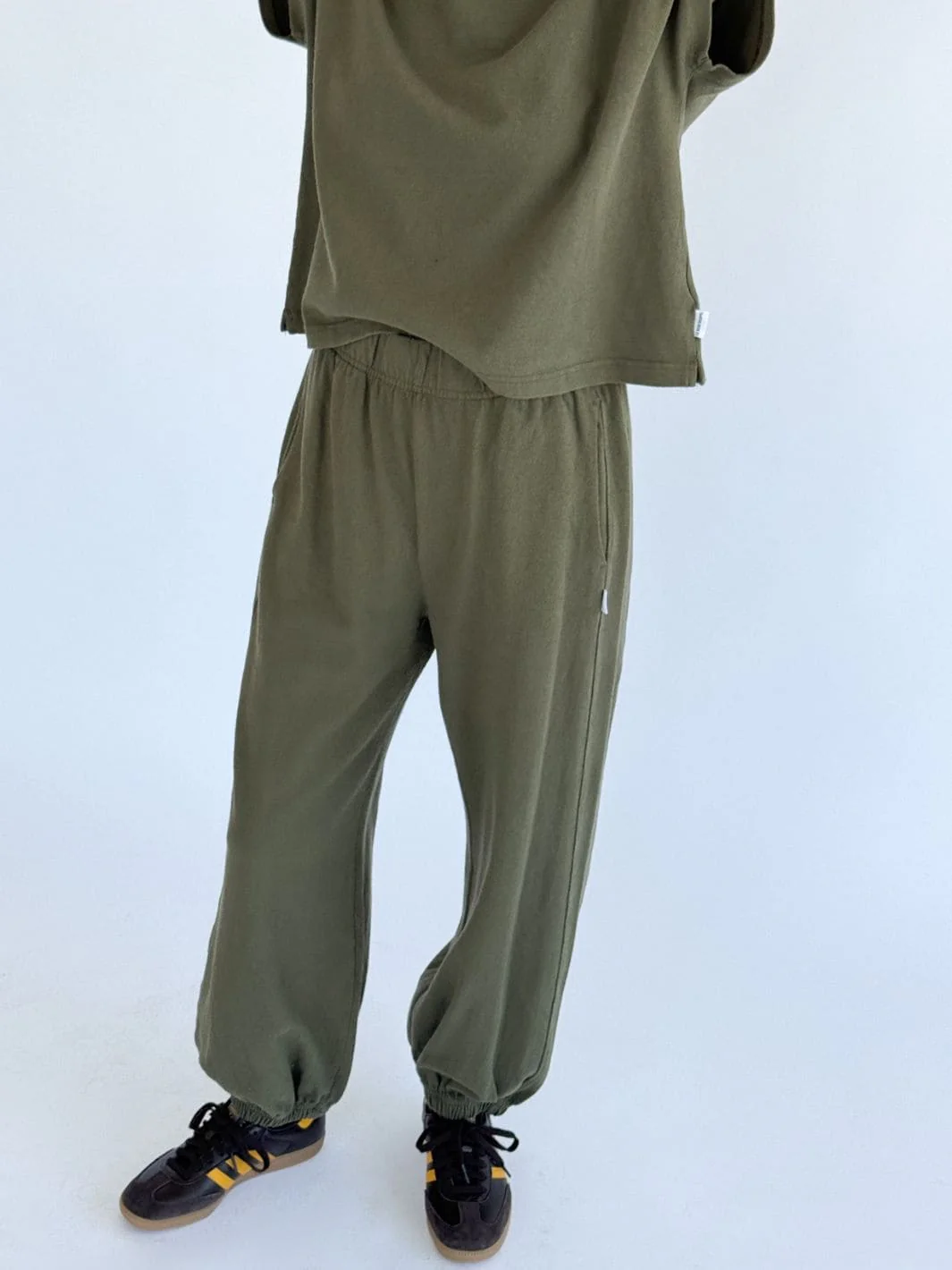 Balloon Pants - Olive - Image 10