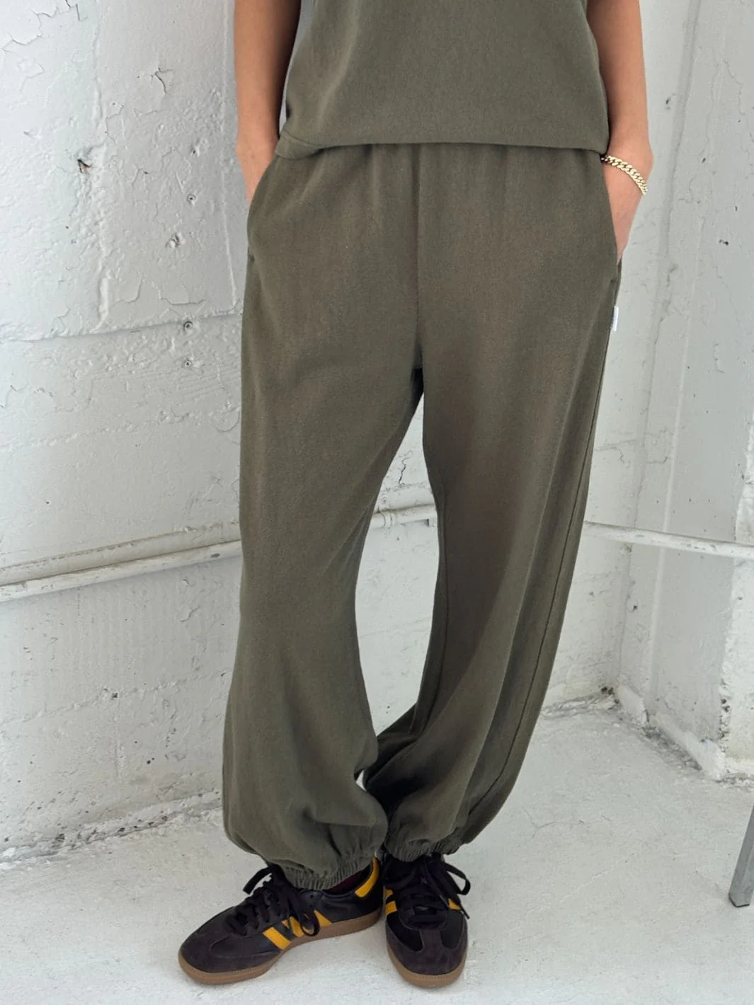 Balloon Pants - Olive - Image 9