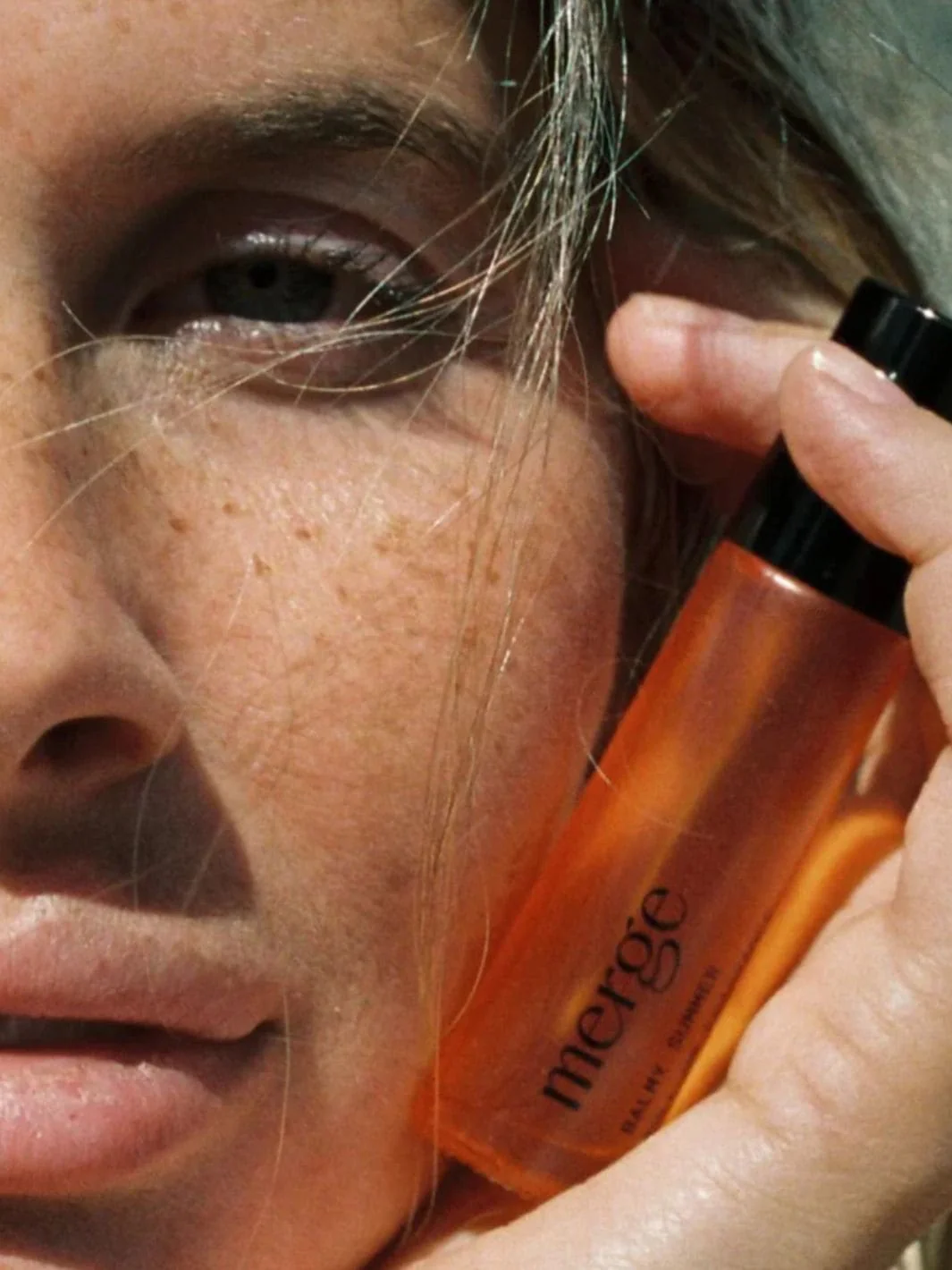 Balmy Summer Roll-On Fragrance - Image 3