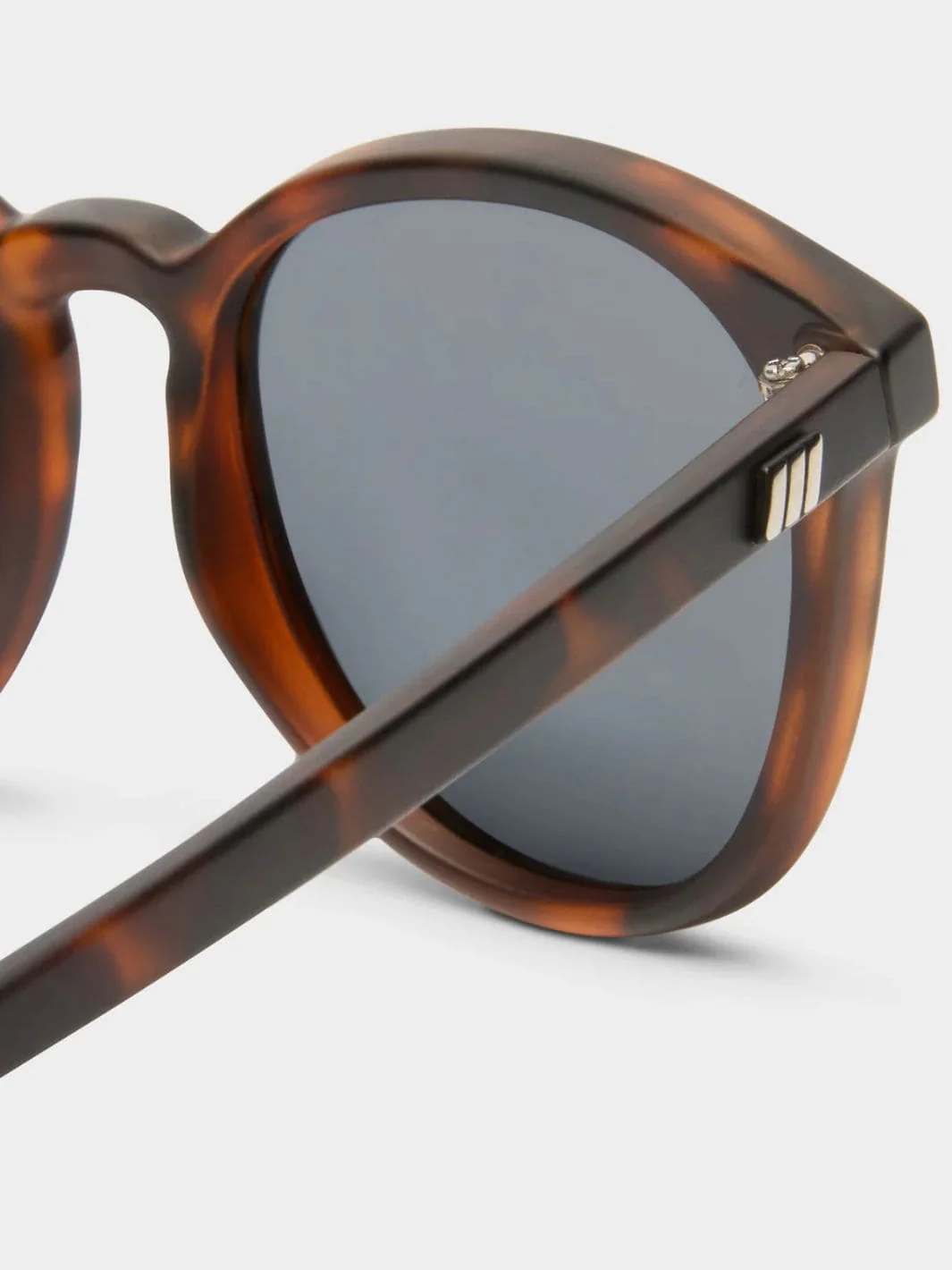 Bandwagon - Matte Tort - Image 3