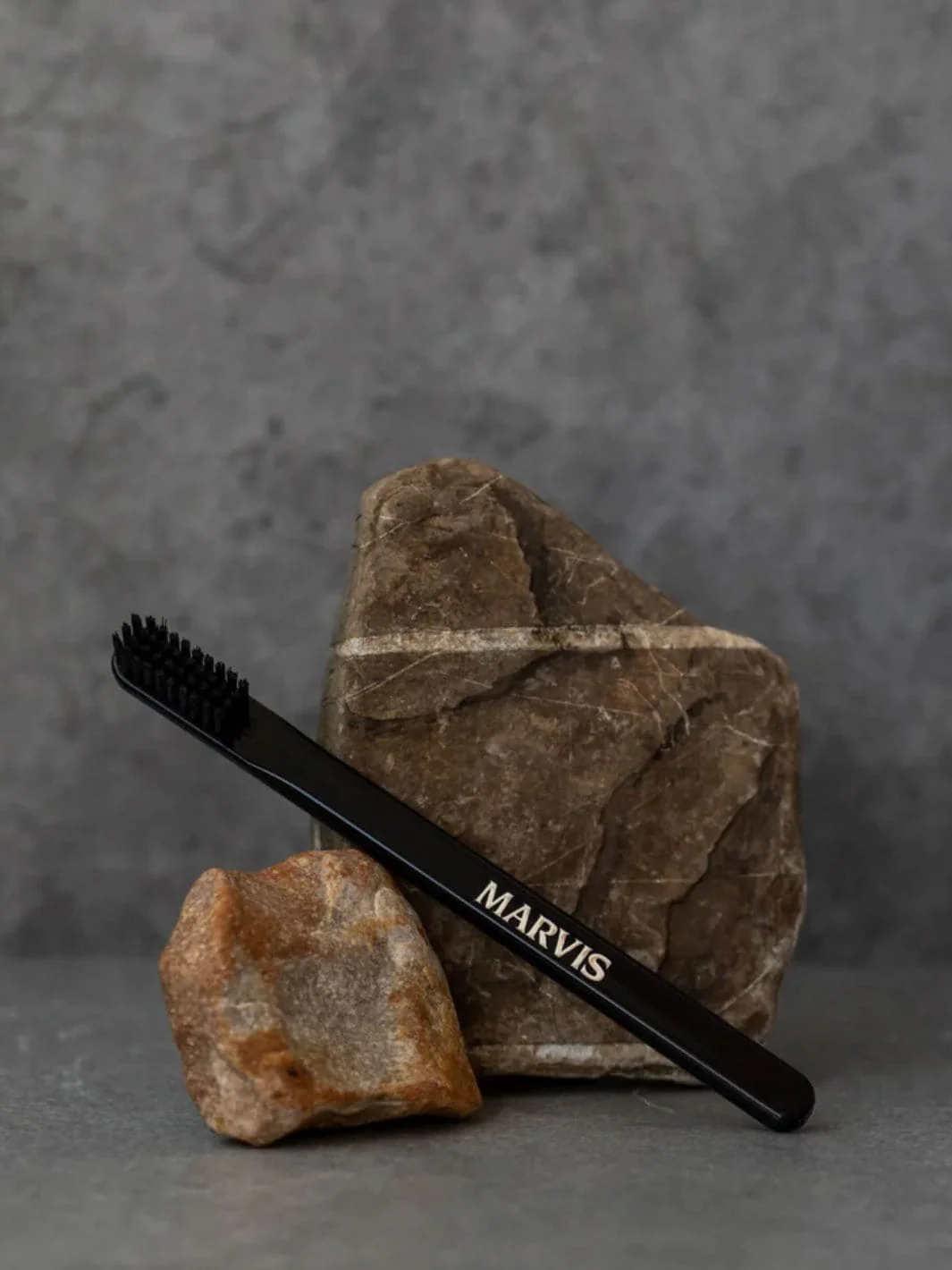 Black Toothbrush (Medium Bristles) - Image 3
