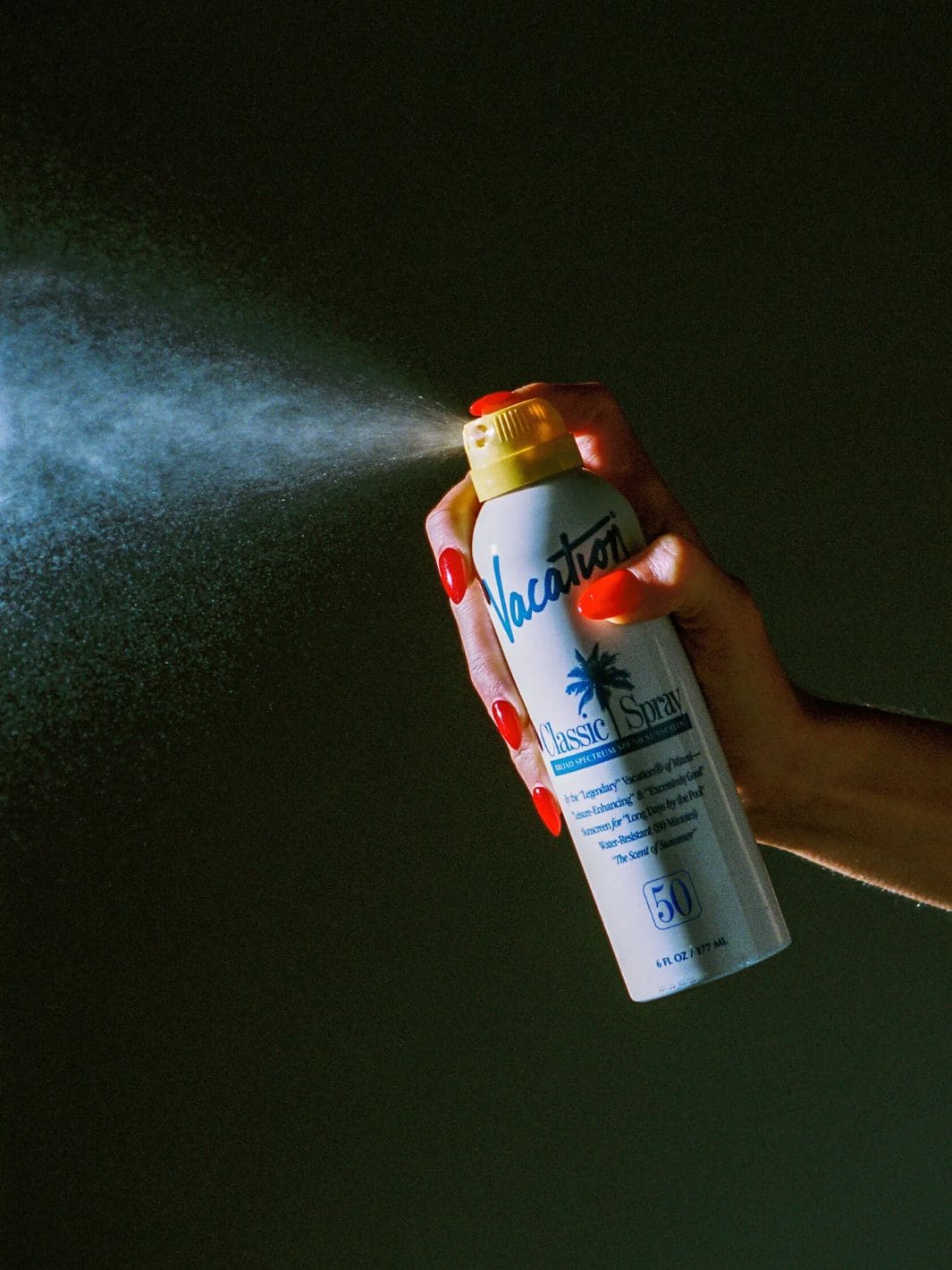 Classic Spray SPF 50 - Image 4