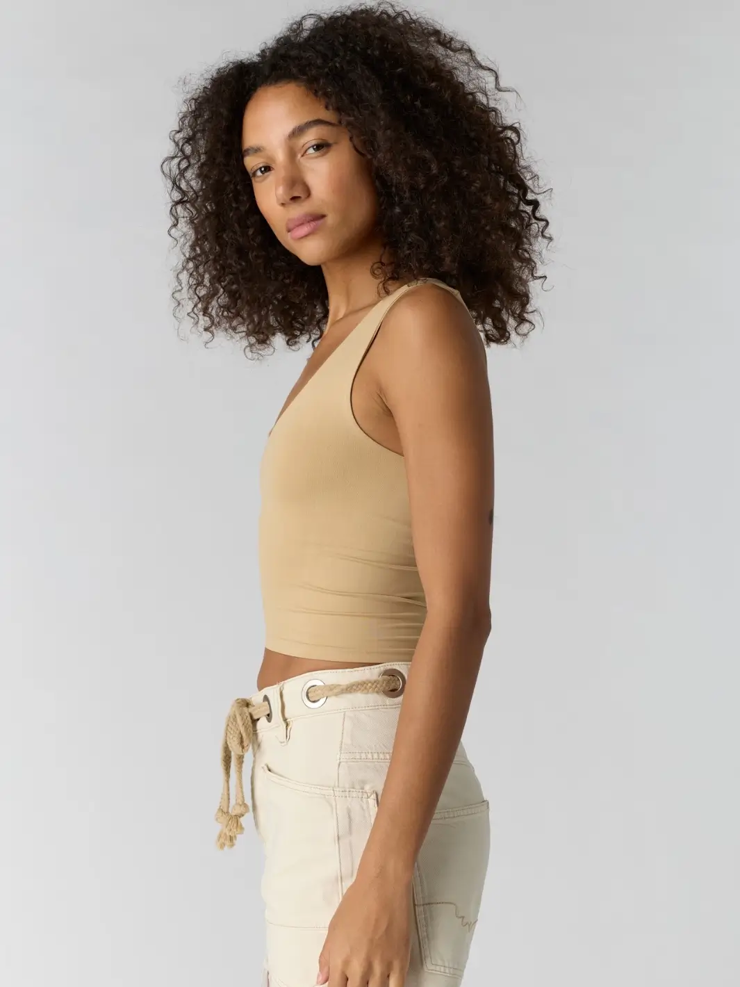 Clean Lines Muscle Cami - Oat Latte - Image 3