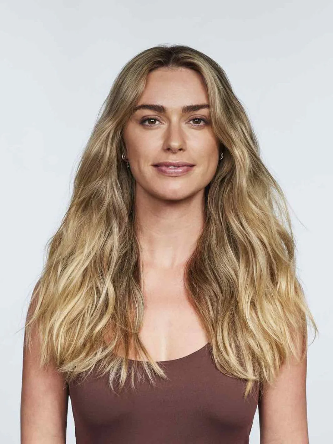 Cool Girl Barely There Texture Spray - Image 4