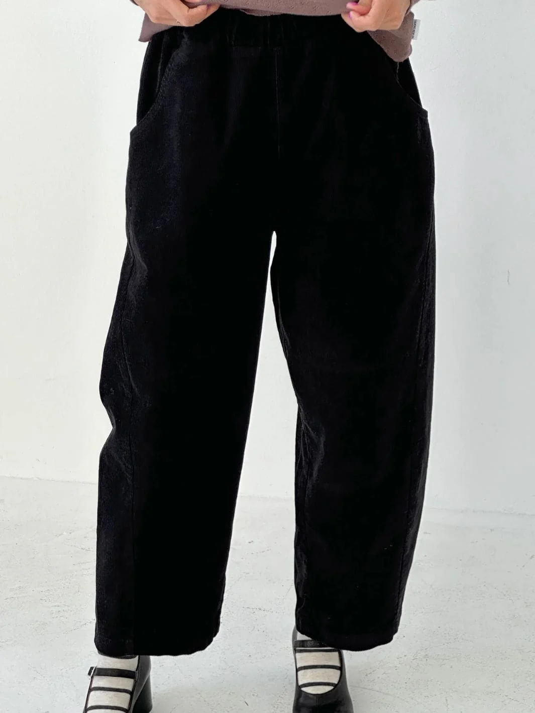 Corduroy Arc Pants - Black - Image 3