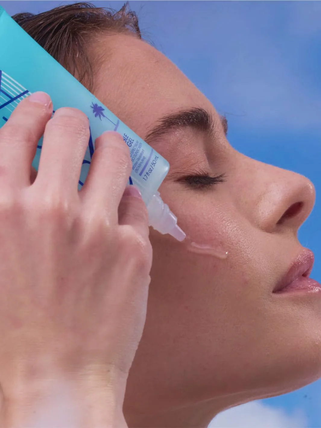 Crystal SPF 50 Face Gel - Image 3
