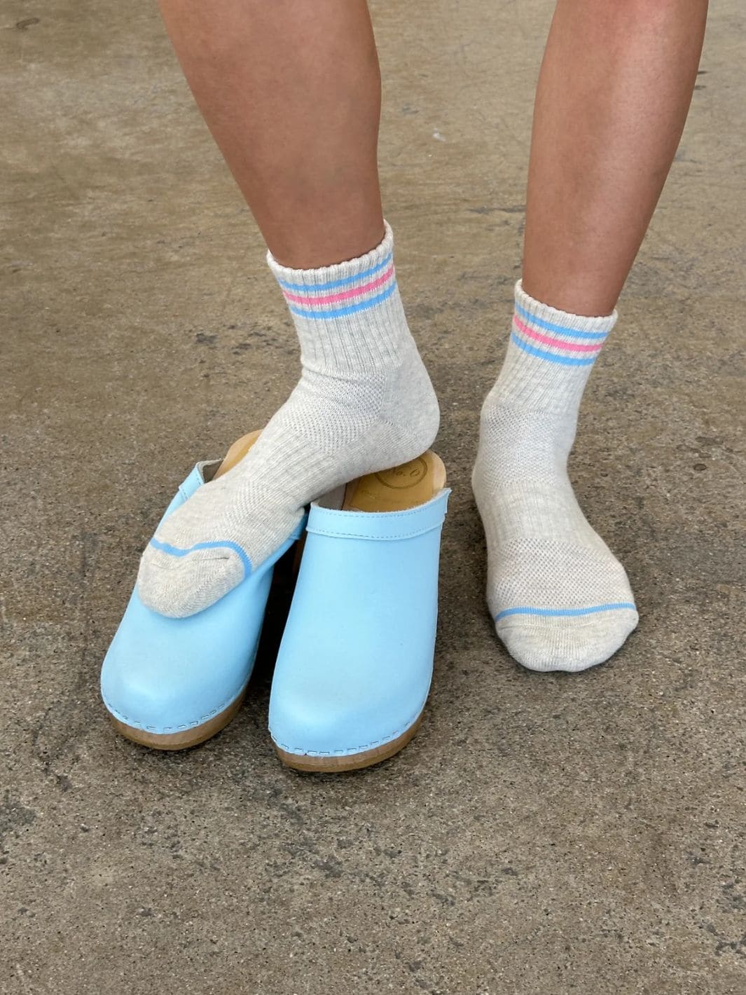 Girlfriend Sock - Bright Grey - Image 4