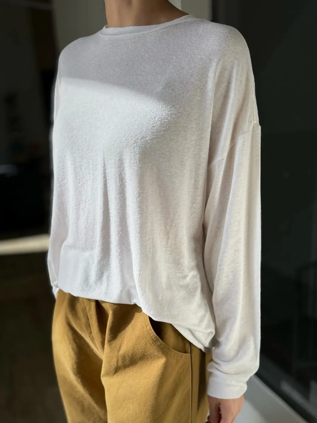 Haze Linen Blend Tee - White - Image 4
