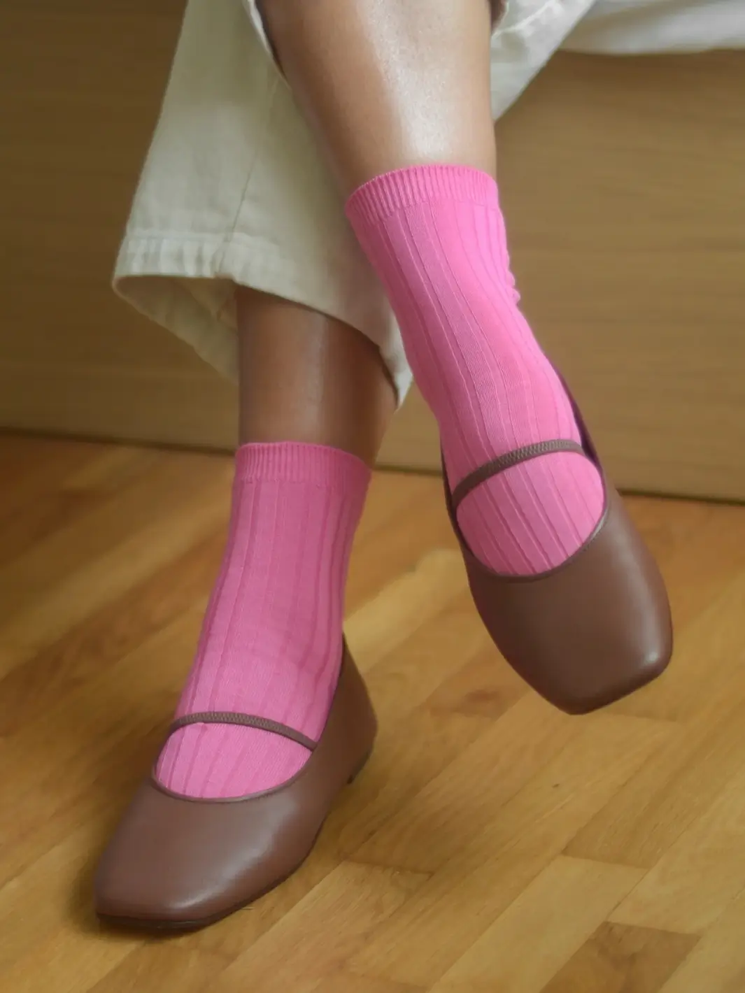 Her Socks (MC Cotton) - Bright Pink - Image 2