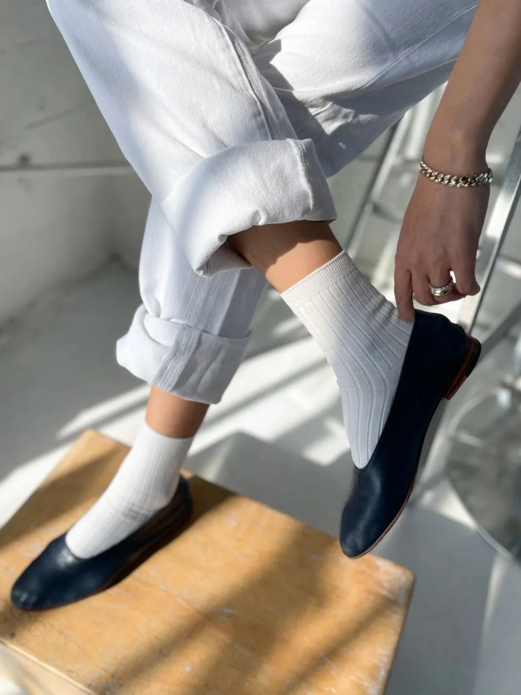 Her Socks (MC Cotton) - Classic White - Image 4