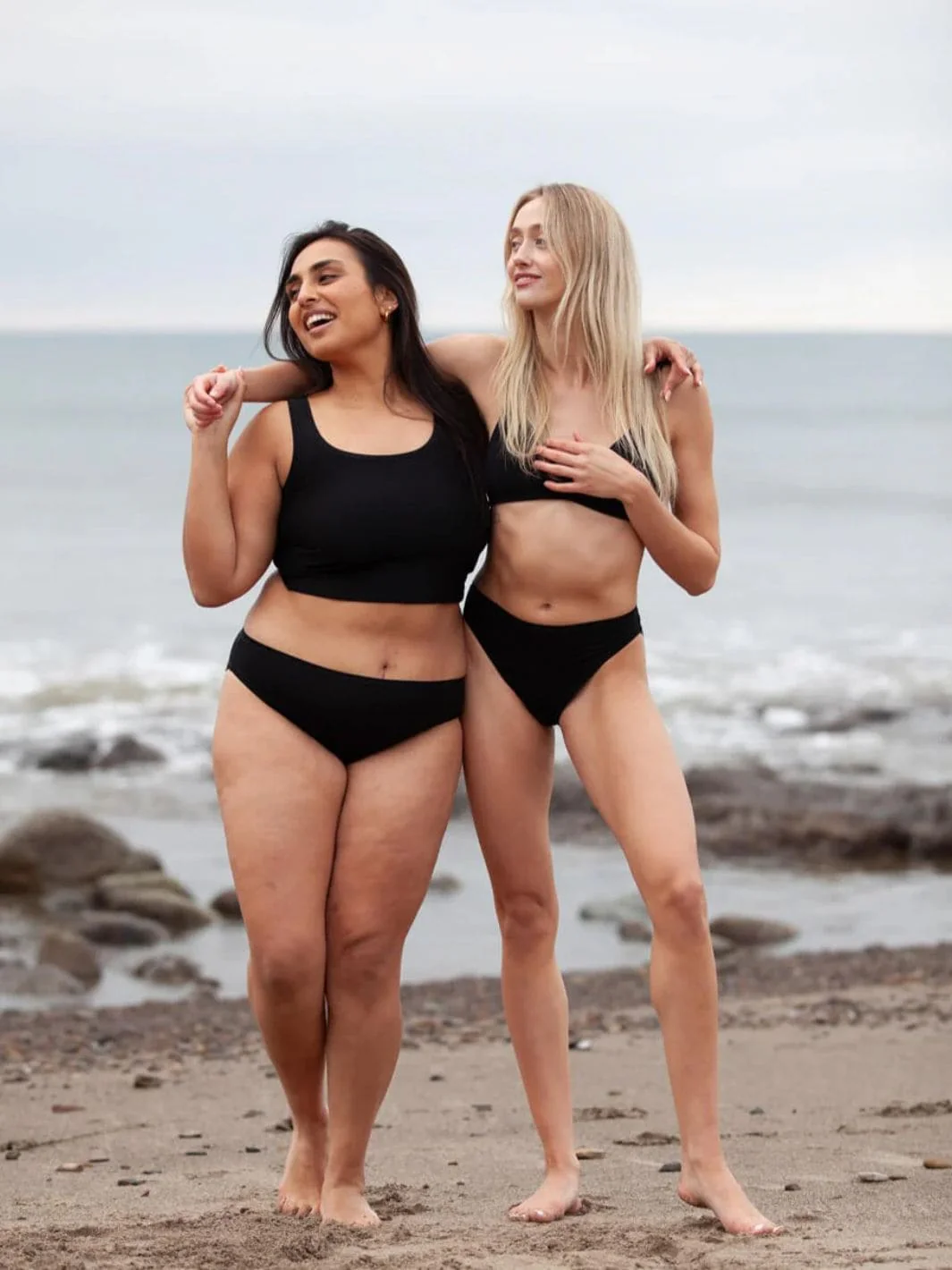 High Rise Bikini - Black - Image 10
