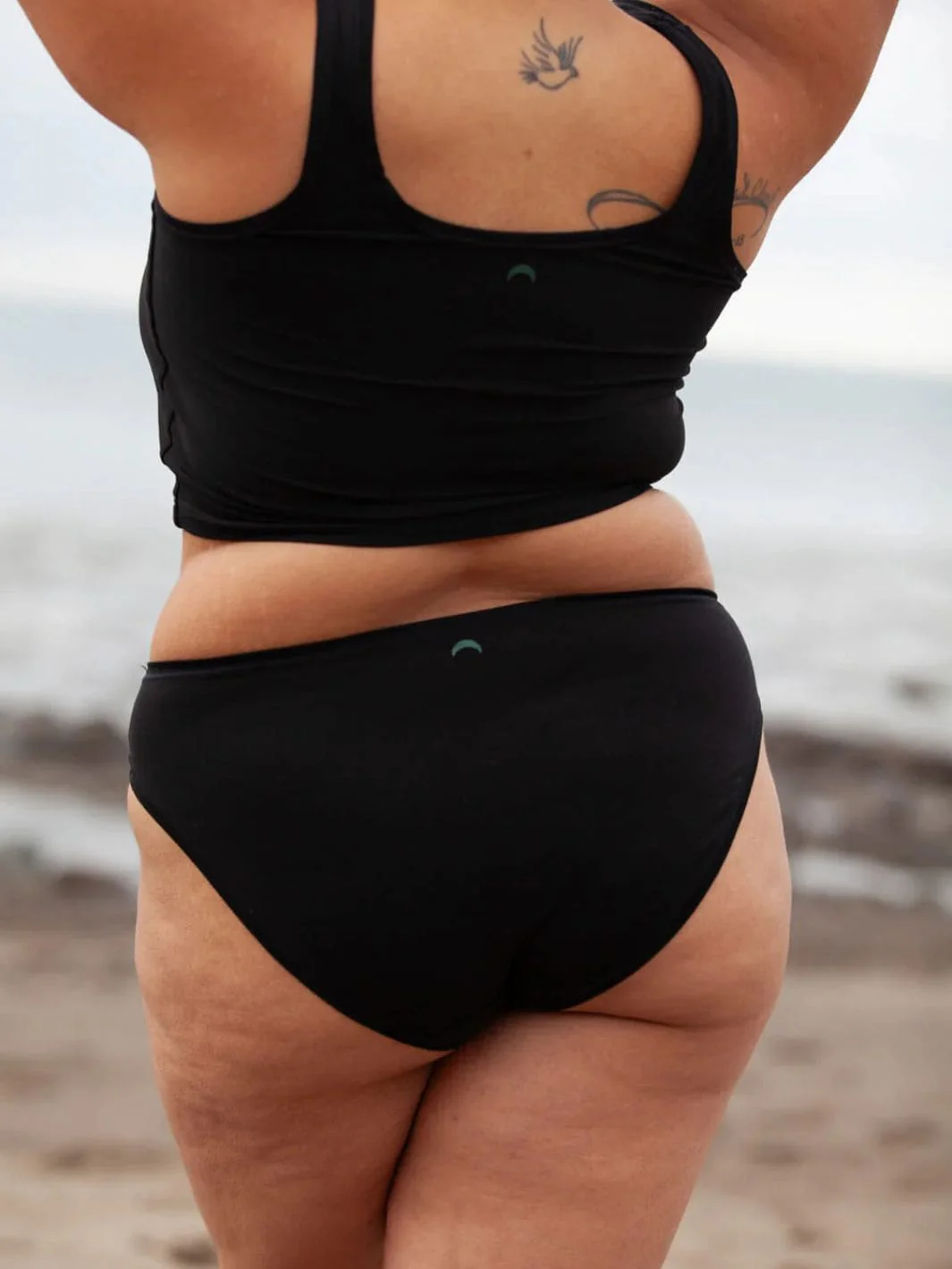 High Rise Bikini - Black - Image 11