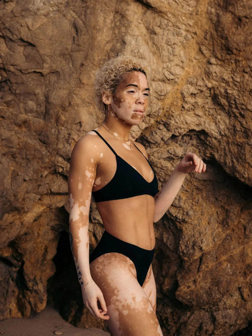 High Rise Bikini - Black - Image 2