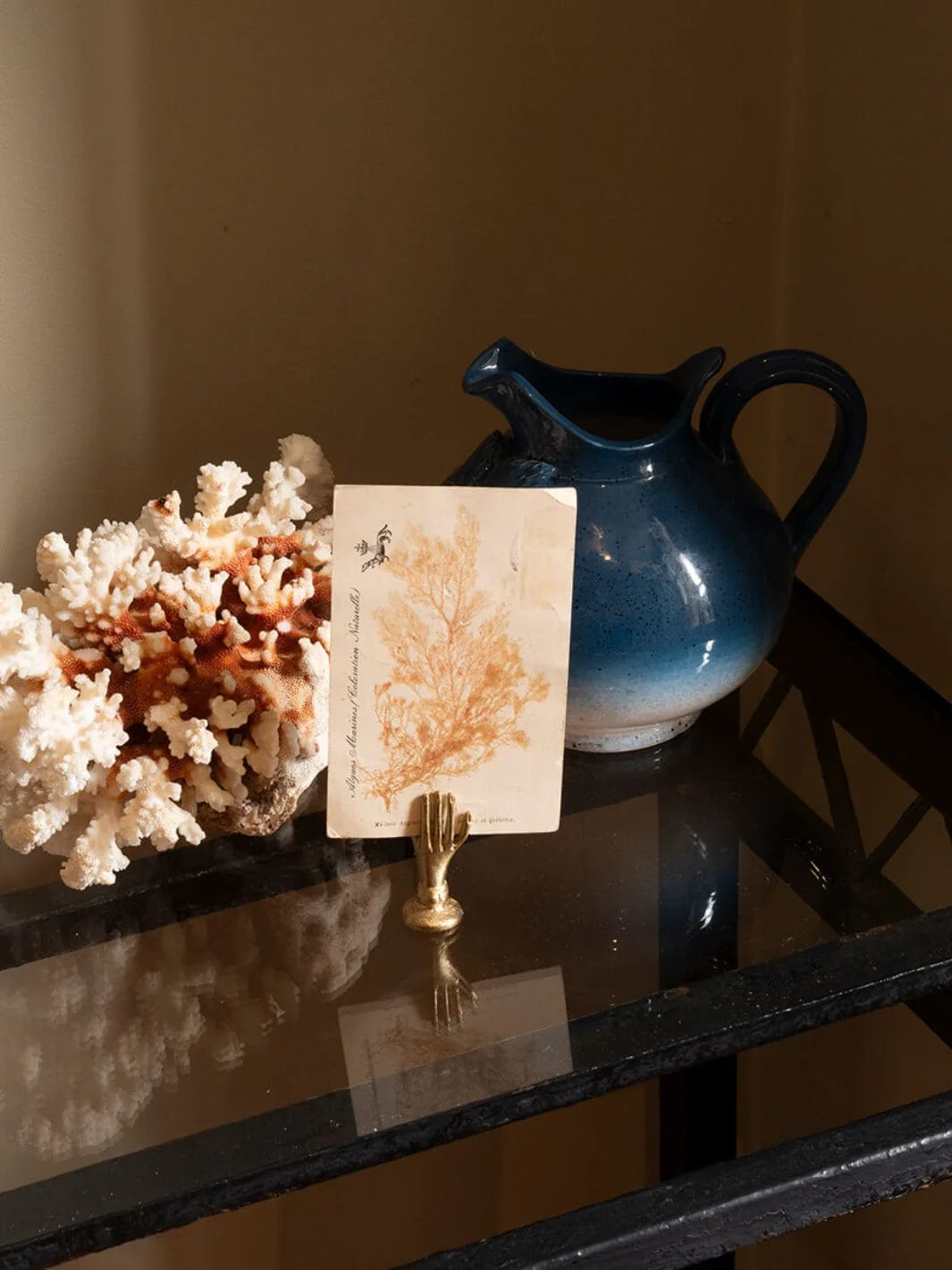 Jana Hand Card Holder - Image 4