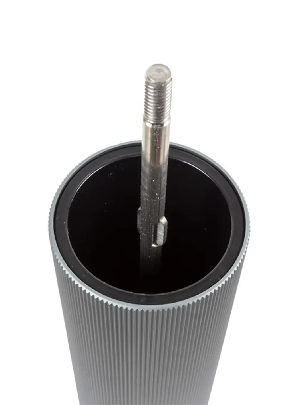 Line Manual Pepper Mill in Aluminium and Wood, Carbon - Image 3