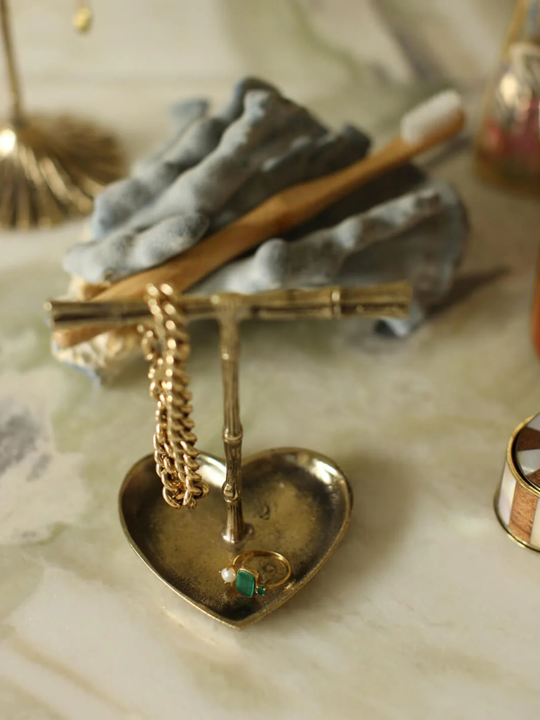 Lolita Bamboo Earring Holder - Image 4