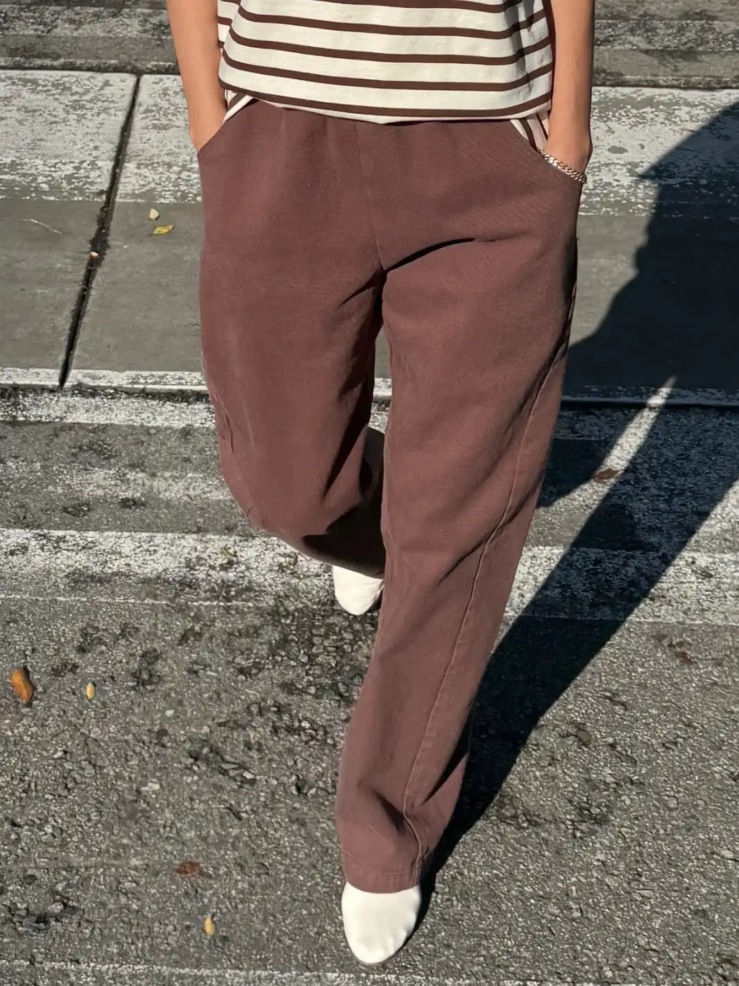 Long Arc Pants - Chocolate - Image 3