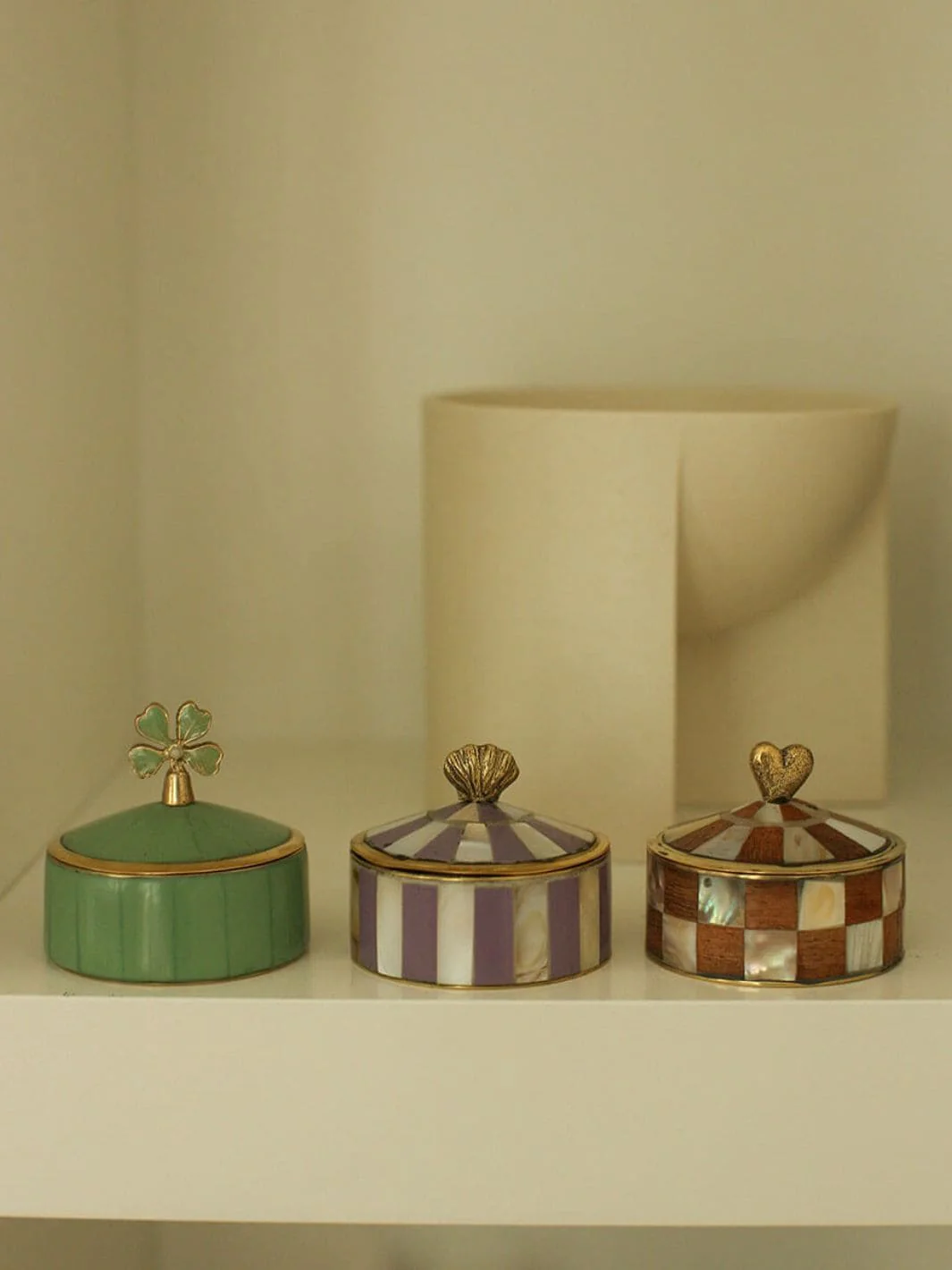 Lucky Clover Circus Box - Image 5