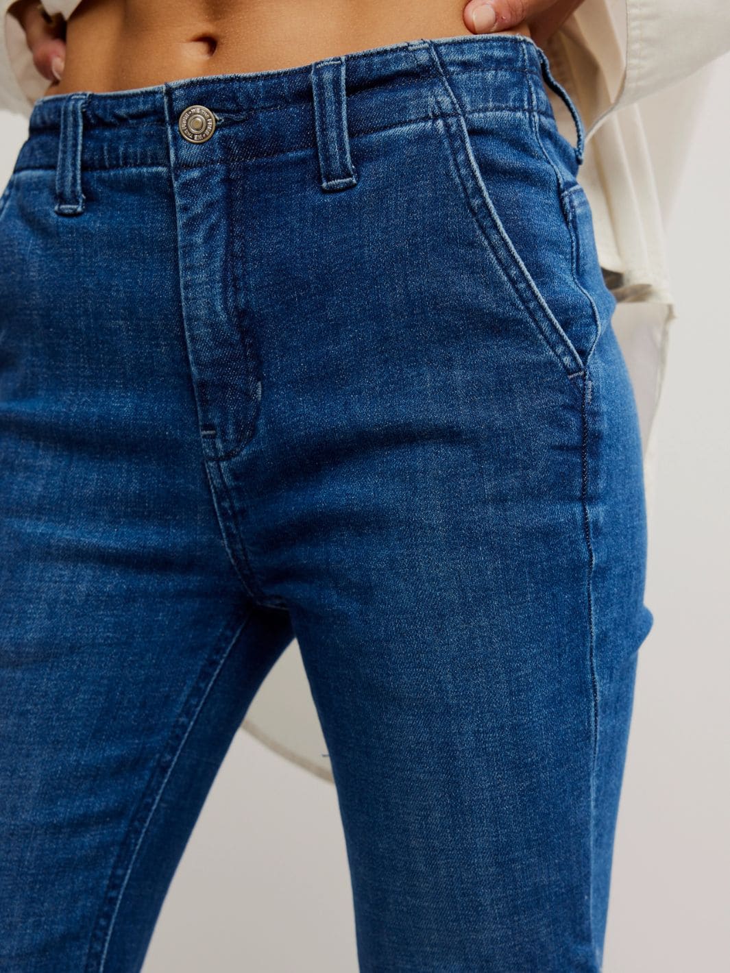 Marque Flare Jeans - Kora - Image 5