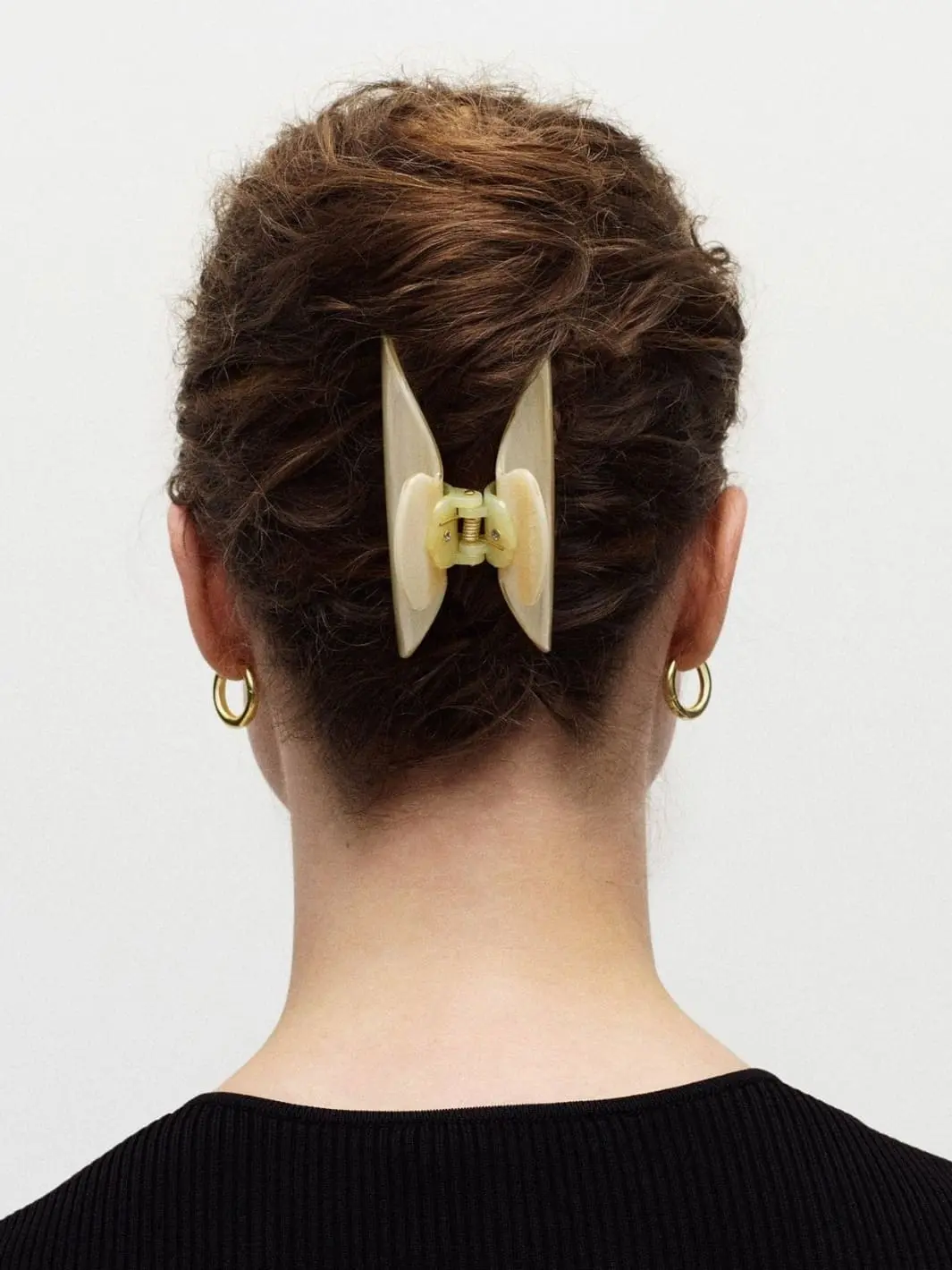 Midi Heirloom Claw in Sand Shell - Image 4