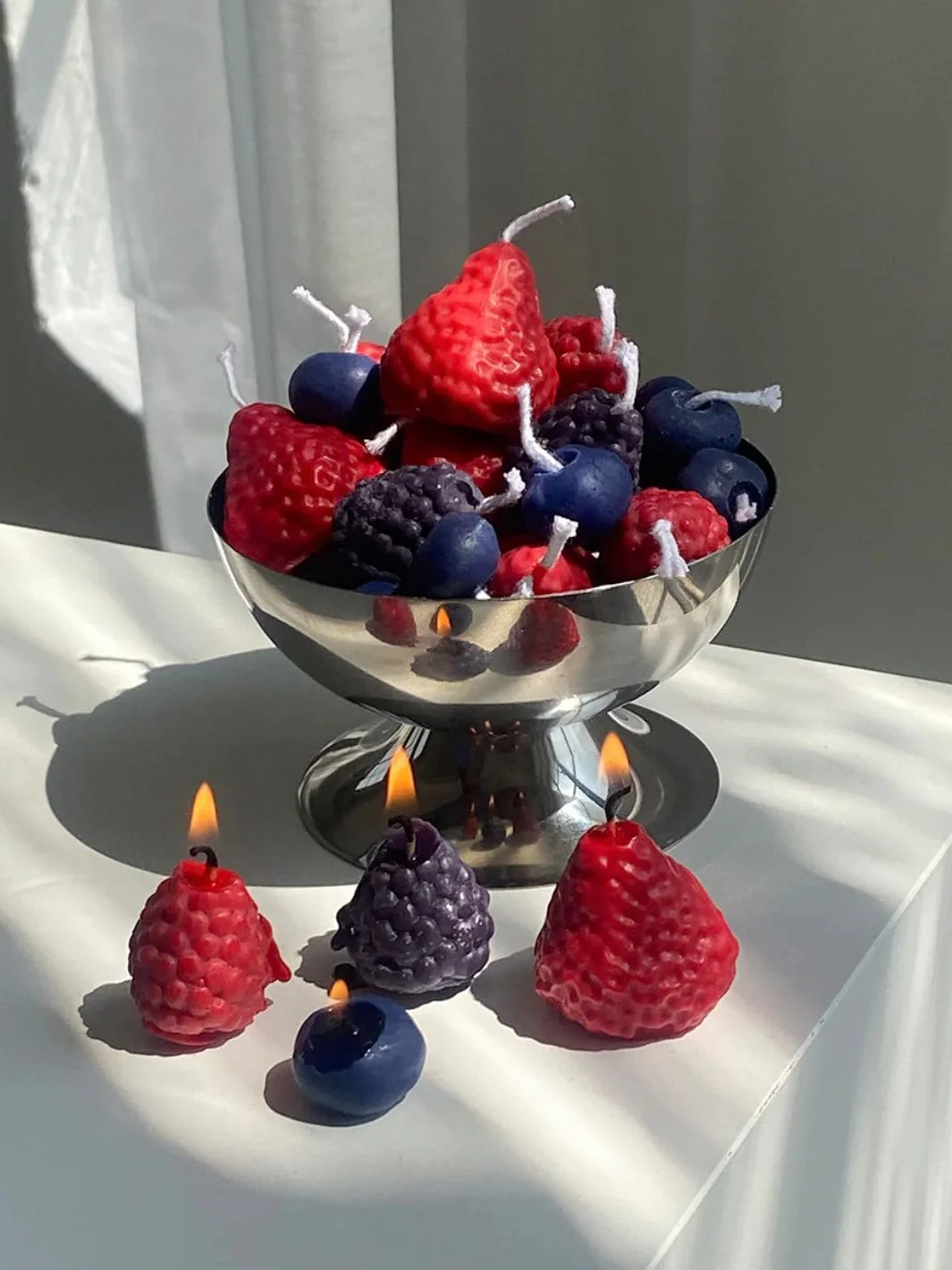 Mixed Berry Candles - 16 Pack - Image 2
