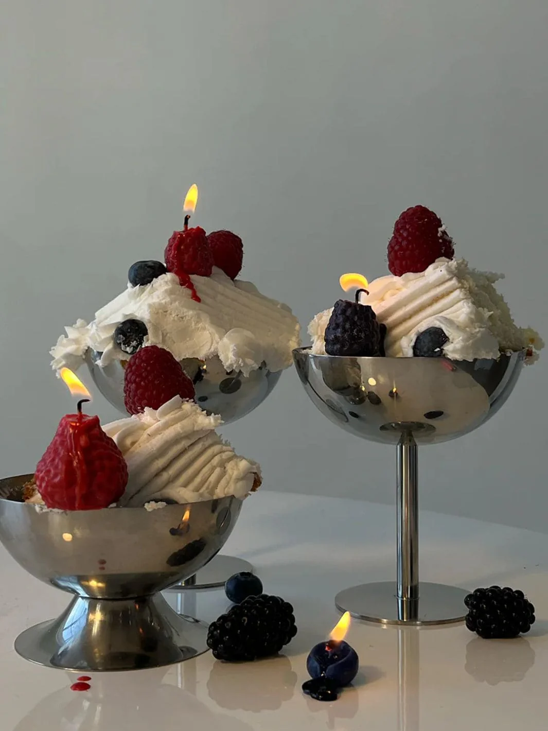 Mixed Berry Candles - 16 Pack - Image 3