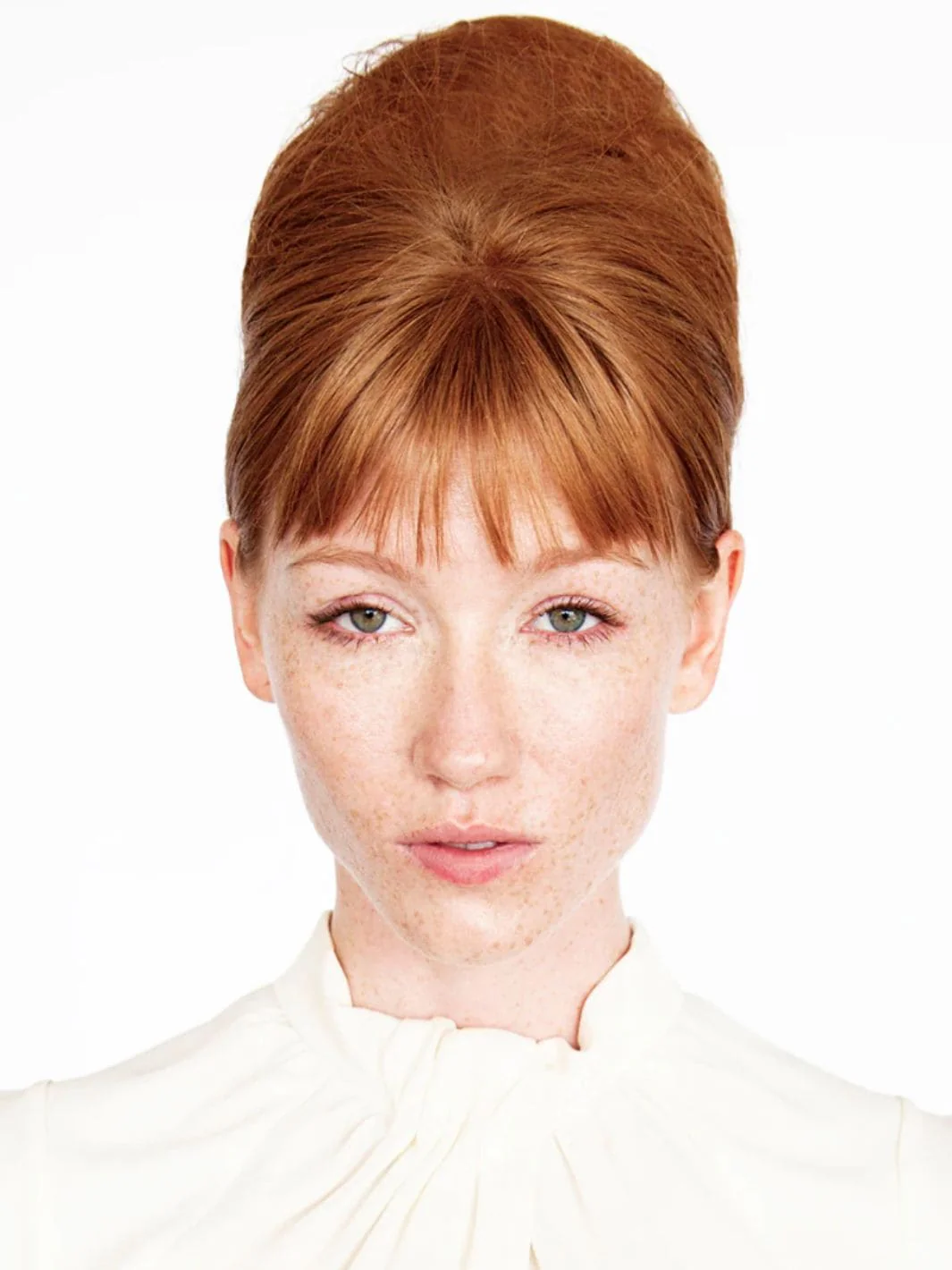 OUTER SPACE Flexible Hairspray - Image 3