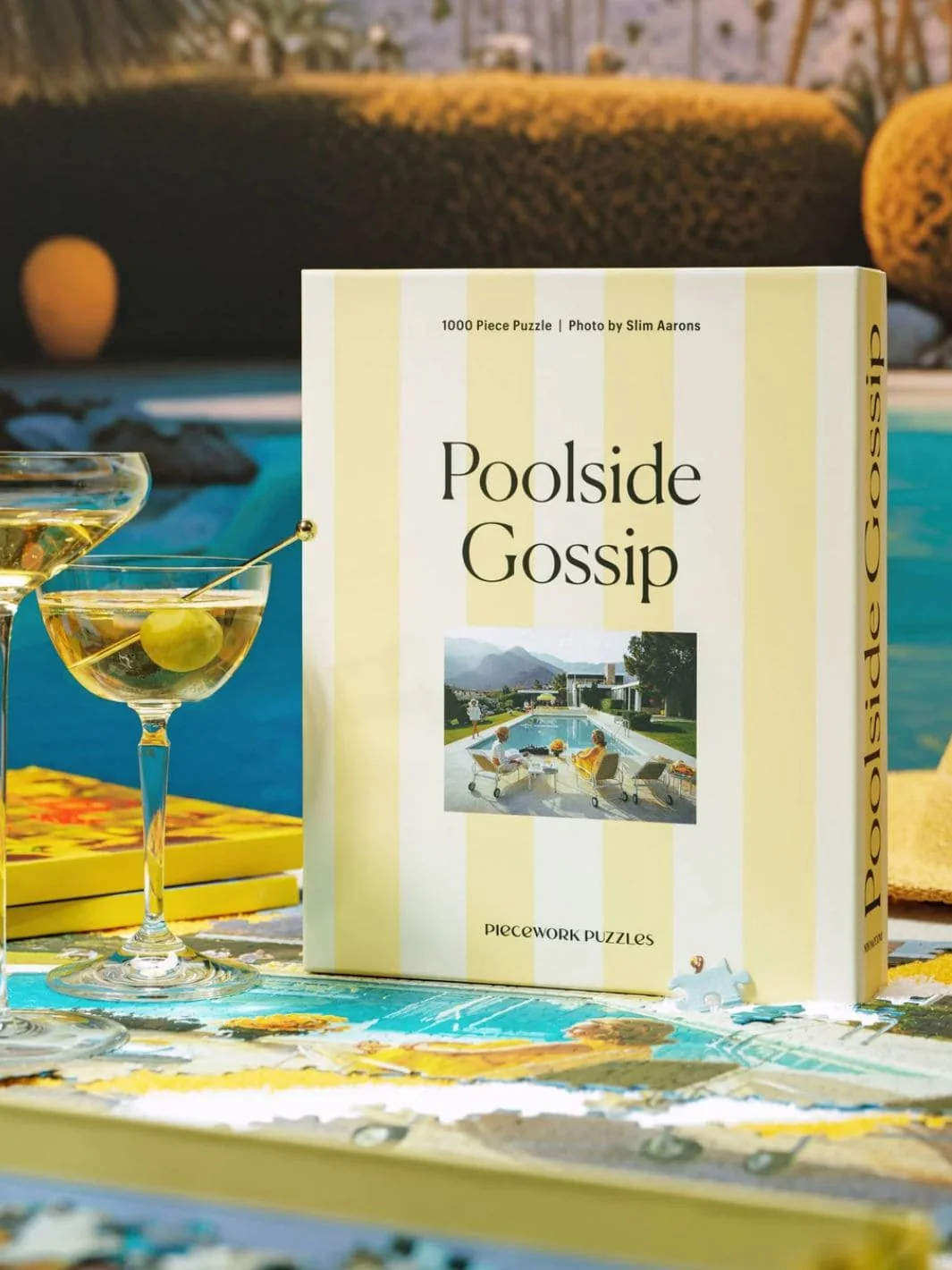 Poolside Gossip 1000 Piece Puzzle - Image 3