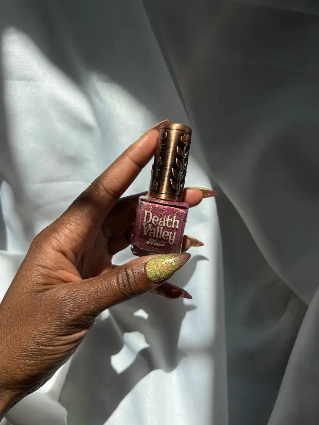 Skunk Dreams Thermal Nail Polish - Image 2