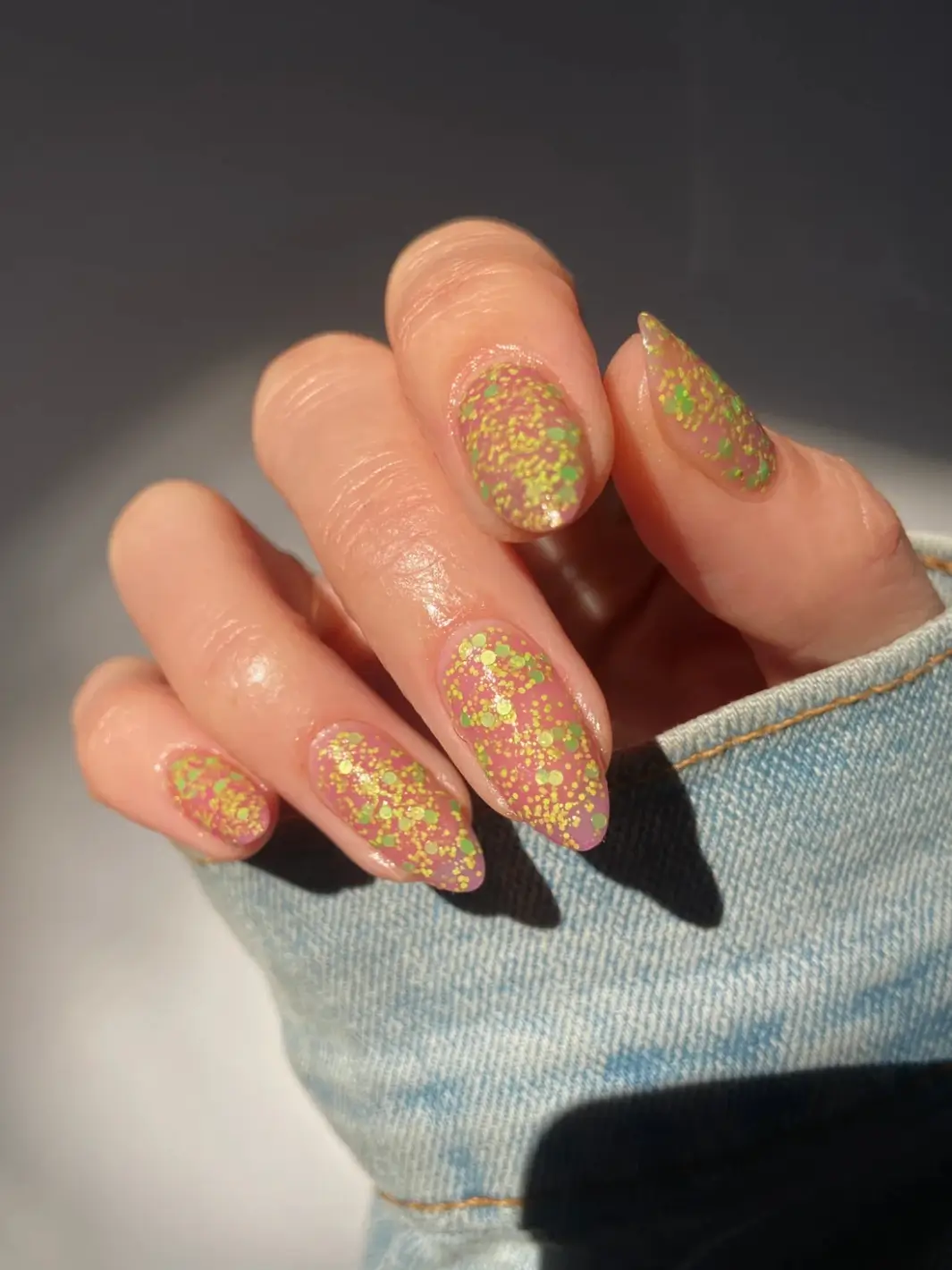 Skunk Dreams Thermal Nail Polish - Image 7