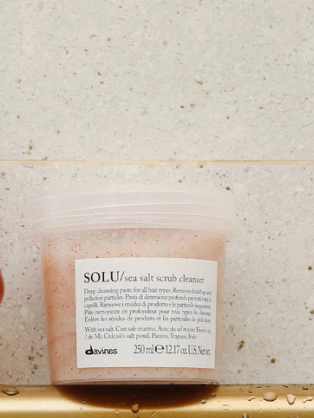 SOLU Sea Salt Scrub Cleanser - Image 4
