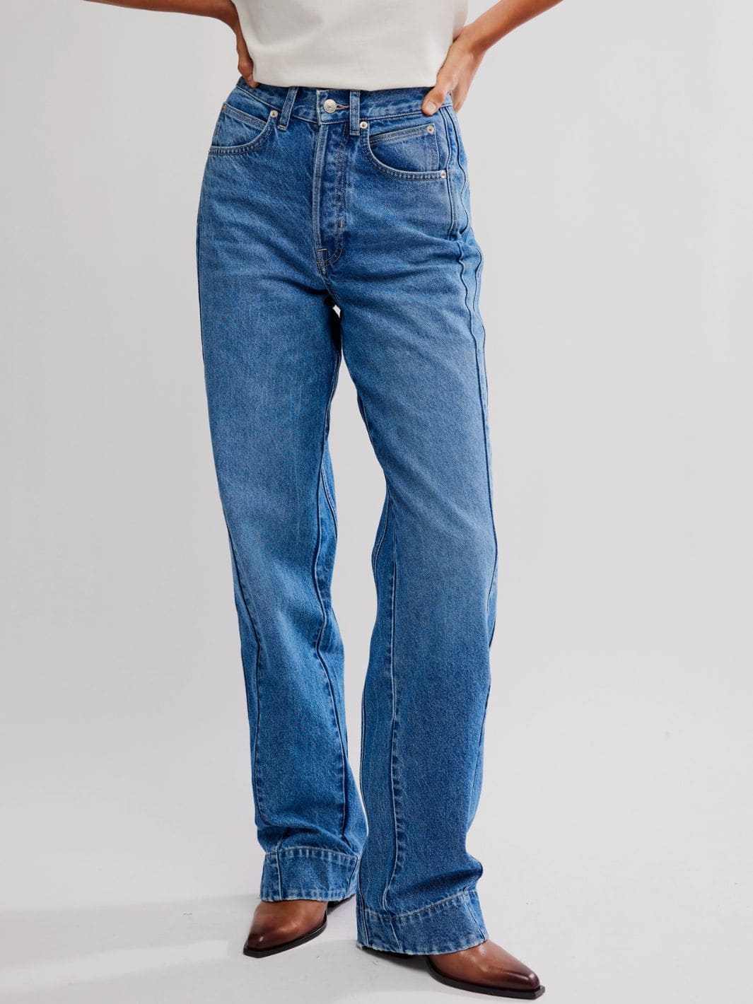 Stick Around Slim Curve Jeans - Stay For The Morning - Image 2