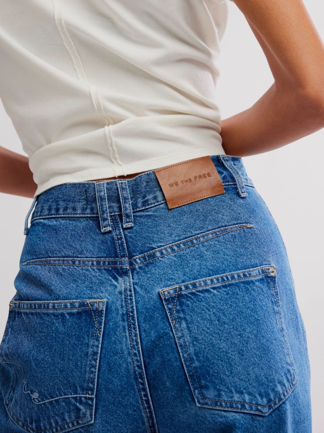 Stick Around Slim Curve Jeans - Stay For The Morning - Image 5