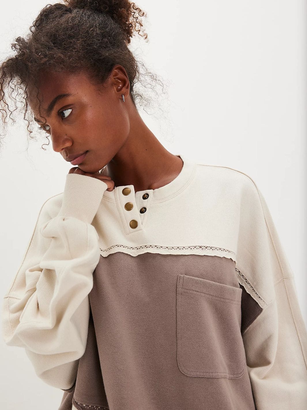 Strawberry Sweatshirt - Summer Sand Combo - Image 3